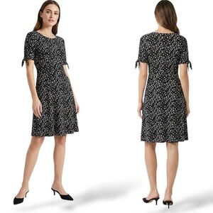 TALBOTS Petite Black White Floral Print Fit And Flare Short Sleeve Dress US MP